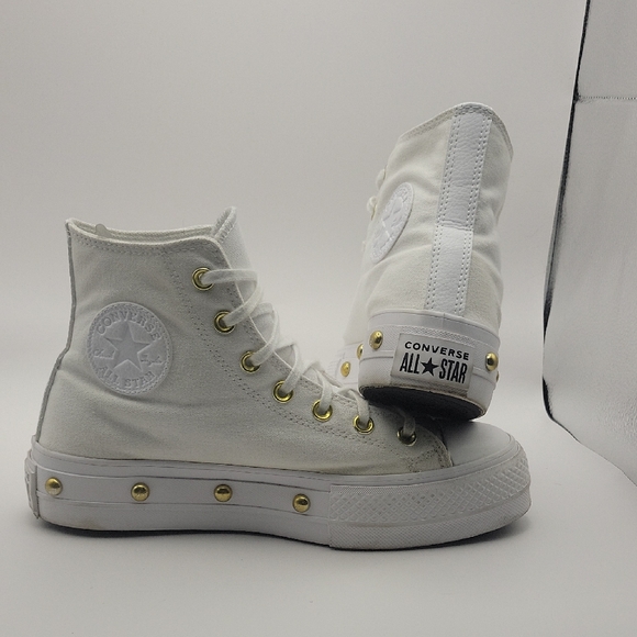 Converse Chuck Taylor SZ 8.5 All Star Lift star Gold studded platform sneakers - Picture 1 of 7